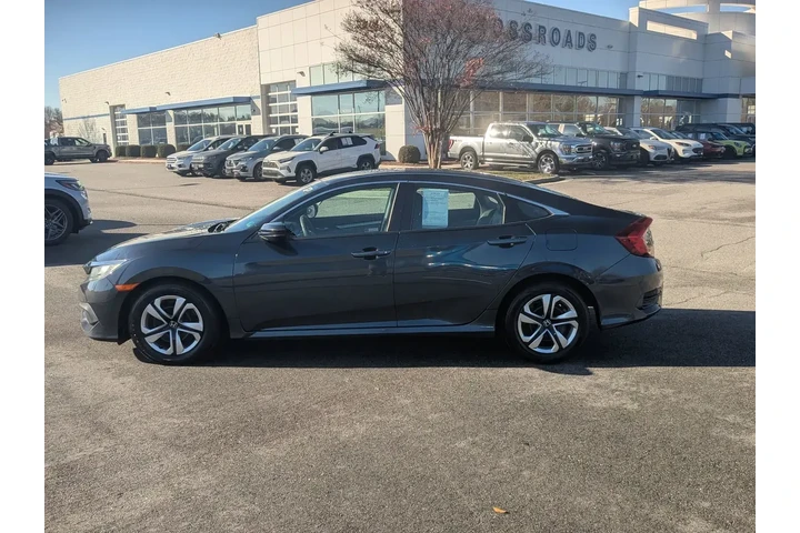 $14599 : Honda Civic 2018 LX 4dr Seda image 6