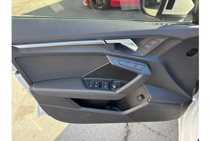 $24388 : Audi A3 2023 Premium 40 TFSI image 9