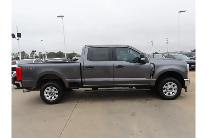 $39999 : Ford F-250 Super Duty 2023 4 image 10