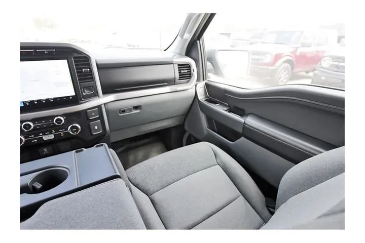 $39999 : Ford F-150 2024 4x4 XLT 4dr image 9