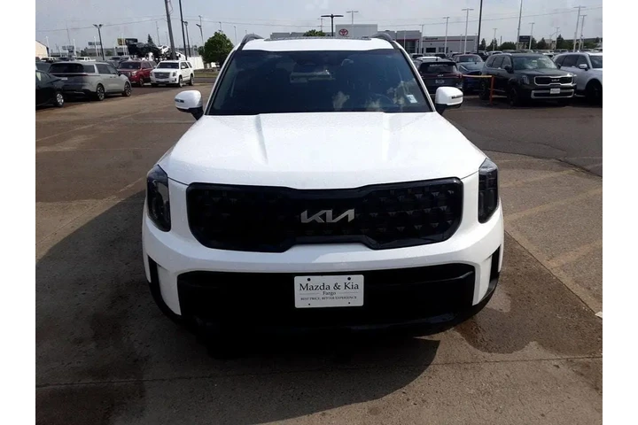 $40996 : 2024 Telluride EX X-Line image 2