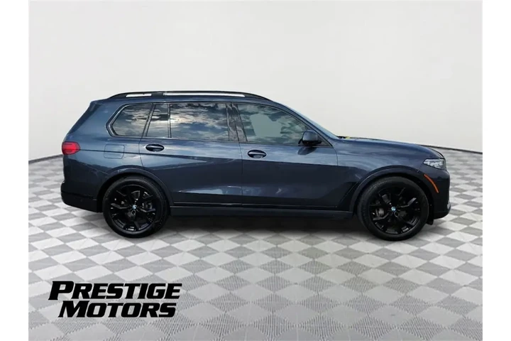 $32882 : 2021 BMW X7 xDrive40i image 8