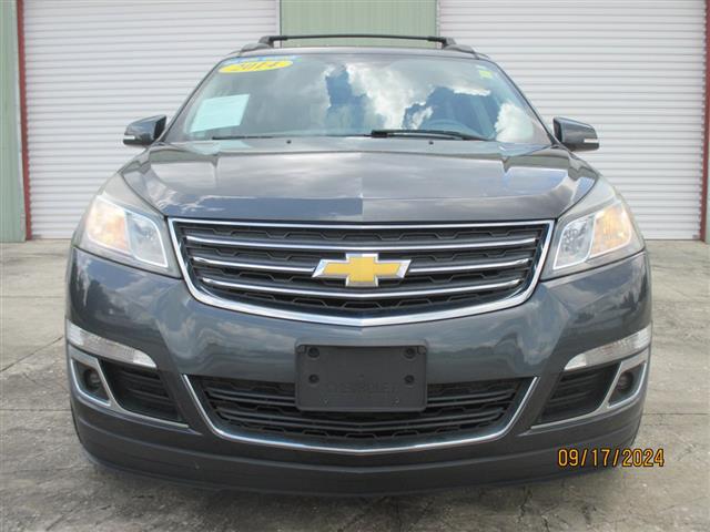 $9895 : 2014 Traverse image 7