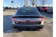 $18500 : Hyundai SONATA 2021 N Line 4 thumbnail