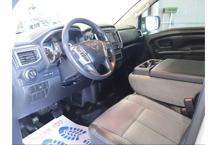 $16995 : Nissan Titan 2019 4x2 S 2dr image 9