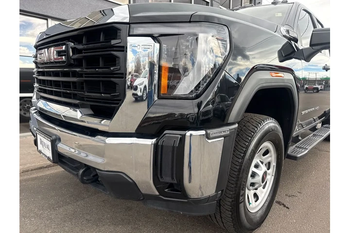 $45995 : 2024 GMC Sierra 2500HD 4WD Do image 8