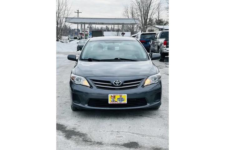 $11995 : 2013 Corolla LE Special Editi image 4