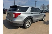 $21412 : Ford Explorer 2021 Base 4dr thumbnail