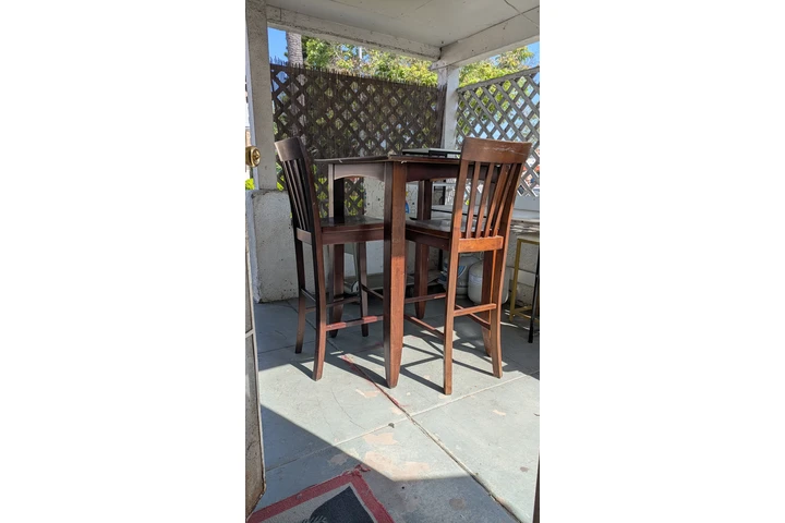 $60 : 3 piesas comedor usado image 2