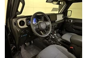 $33900 : Jeep Wrangler 2024 4x4 Willy thumbnail