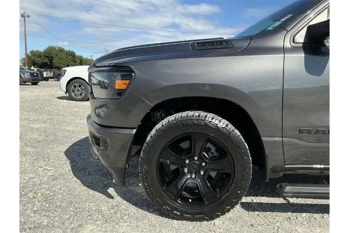 $30397 : Ram 1500 2021 4x2 Big Horn 4 image 9