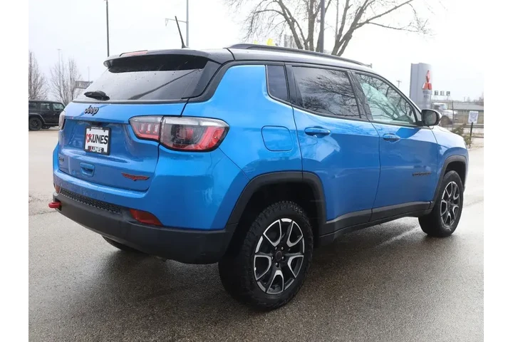 $24577 : Jeep Compass 2025 4x4 Trailh image 10