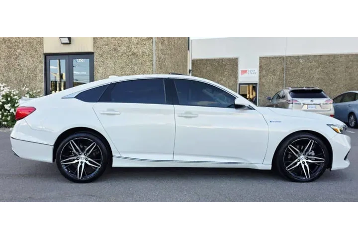 $19450 : 2022 Accord Hybrid Touring image 7