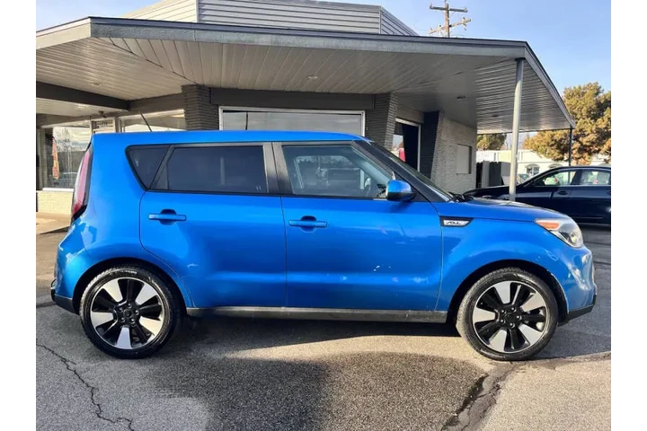 $8850 : 2016 Soul + image 9