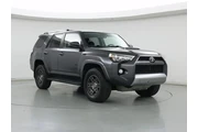 Toyota 4Runner 2018 4x4 SR5 en Elizabethtown