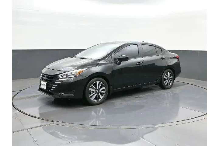 $17495 : Nissan Versa 2025 SV 4dr Sed image 1