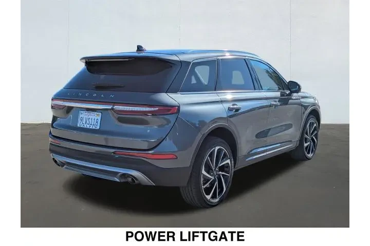 $32000 : Lincoln Corsair 2023 Reserve image 5