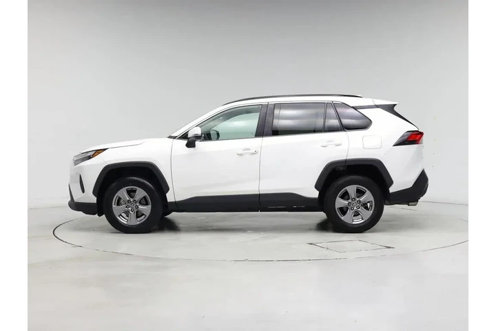 $24998 : Toyota RAV4 2022 XLE 4dr SUV image 3