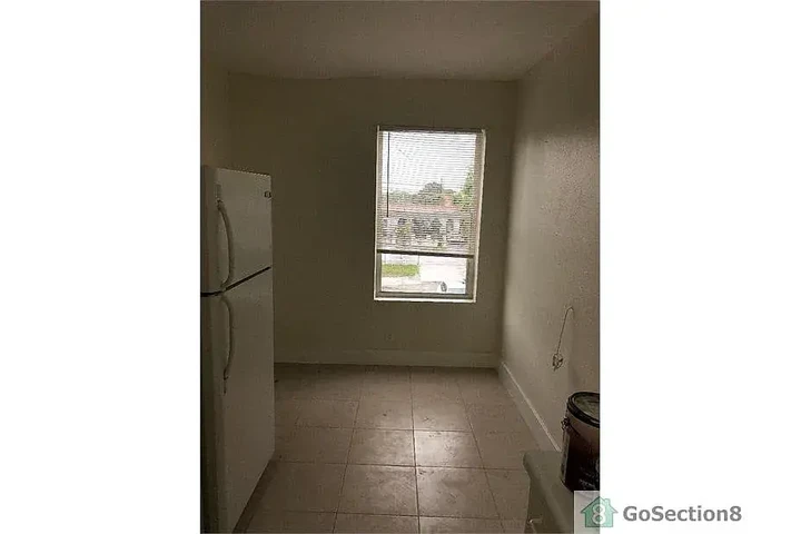$2199 : Apartamento image 3