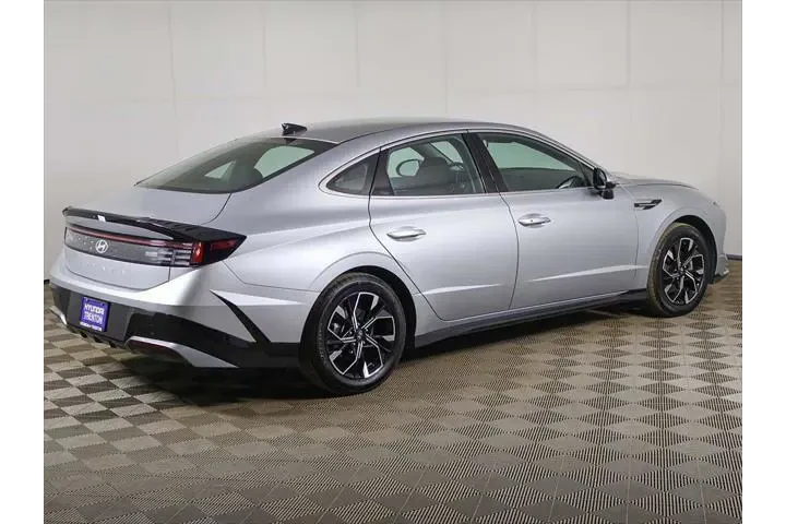 $23890 : Hyundai SONATA 2024 AWD SEL image 9