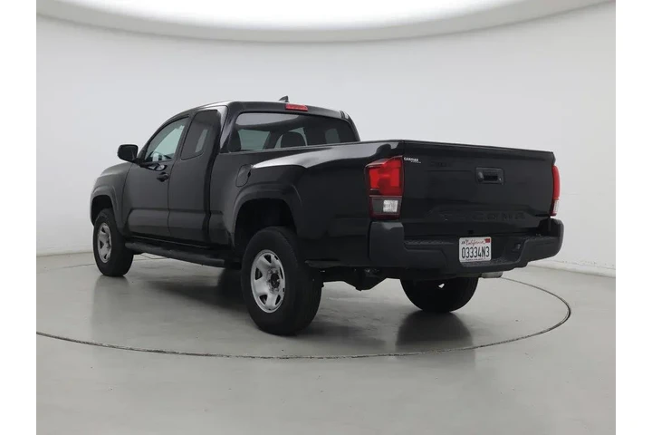 $28998 : Toyota Tacoma 2022 4x2 SR 4d image 2