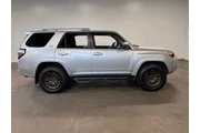 $31987 : Toyota 4Runner 2018 4x4 SR5 thumbnail