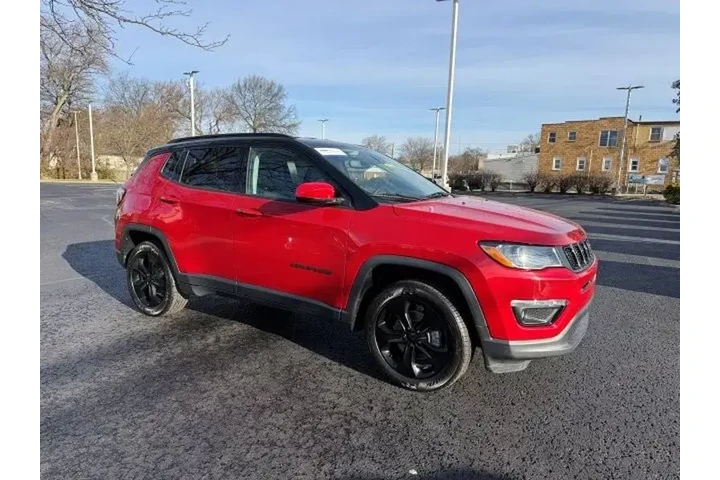 $17461 : Jeep Compass 2019 4x4 Latitu image 1