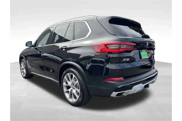 $37988 : 2021 X5 xDrive40i image 3