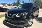 2017 Nissan Rogue SV en Los Angeles