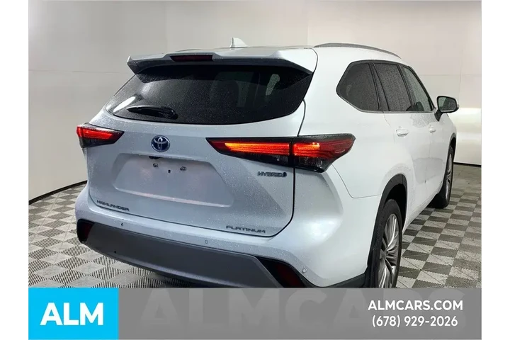 $39920 : Toyota Highlander Hybrid 202 image 10