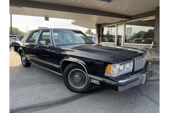 $7950 : 1990 Grand Marquis LS image 9