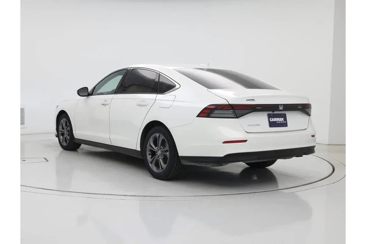$24998 : Honda Accord 2023 EX 4dr Sed image 2