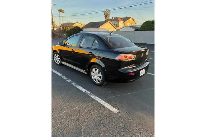 $6000 : Mitsubishi Lancer ES FWD image 4