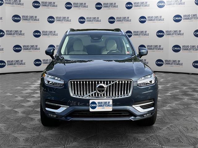 $57302 : PRE-OWNED 2023 VOLVO XC90 B6 image 8