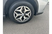 $18495 : Subaru Forester 2019 AWD Pre thumbnail