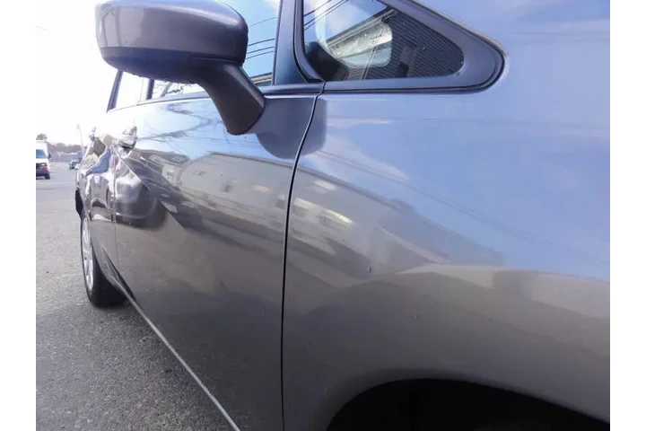 $7950 : 2016 Versa Note SV image 10