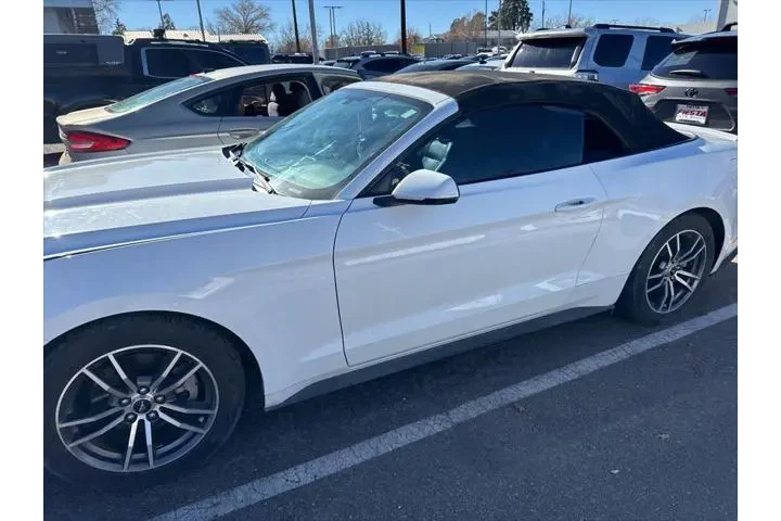 $16951 : Ford Mustang 2016 EcoBoost P image 6