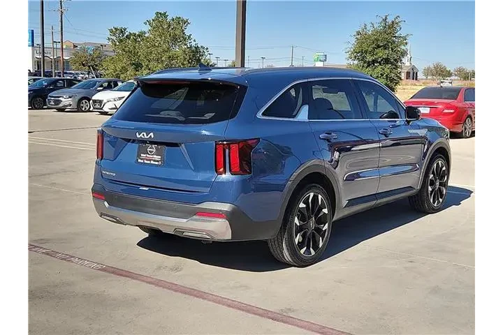 $34950 : Kia Sorento 2024 EX 4dr SUV image 4