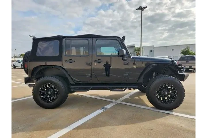 $19970 : Jeep Wrangler Unlimited 2015 image 4