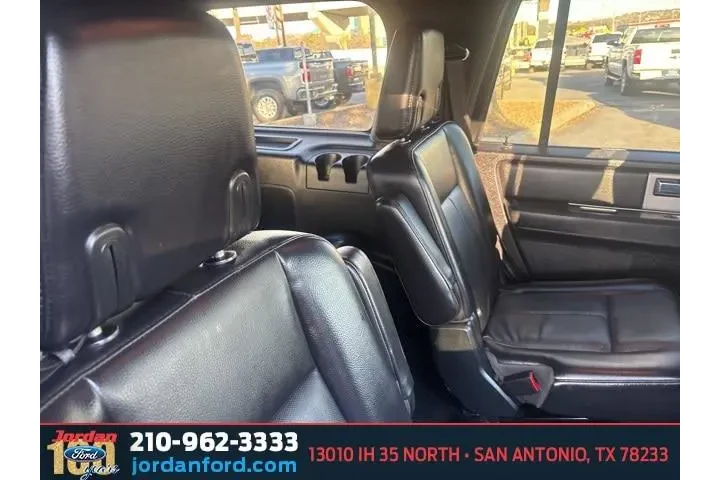 $12357 : Ford Expedition 2016 4x2 XLT image 10