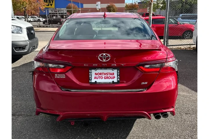 $21895 : Toyota Camry 2022 SE 4dr Sed image 5