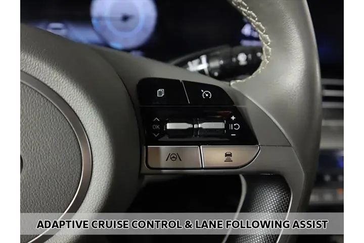 $16995 : Hyundai ELANTRA 2023 SEL 4dr image 4