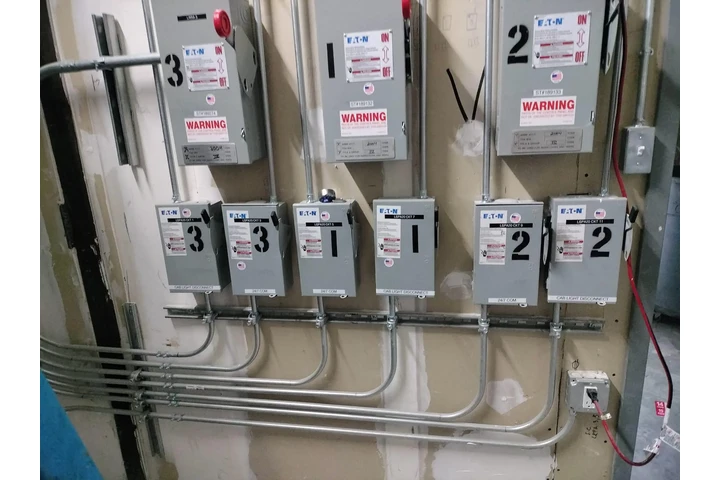Electricista ? image 7