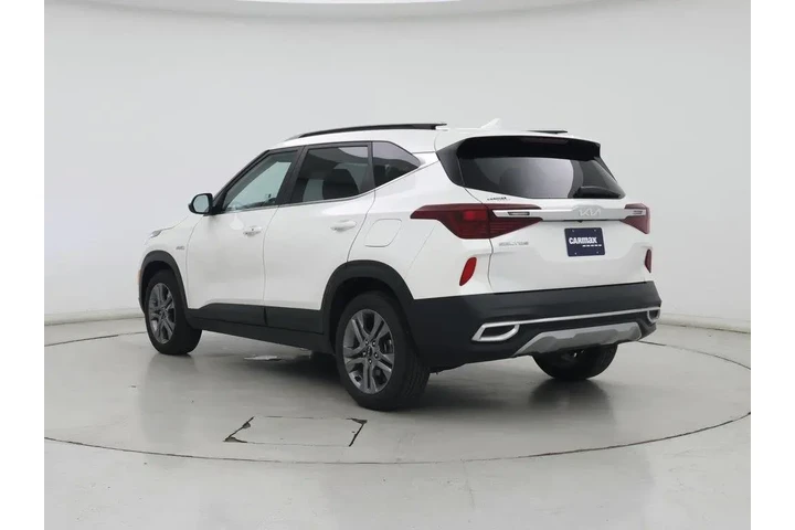 $21998 : Kia Seltos 2023 AWD S 4dr SU image 2