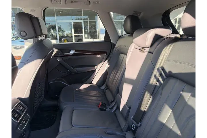 $15299 : Audi Q5 2018 AWD 2.0T quattr image 8