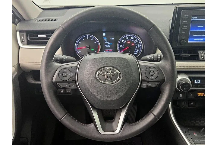 $31998 : Toyota RAV4 2019 XLE Premium image 10