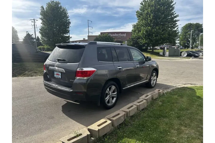 $11990 : 2013 Highlander Limited image 7