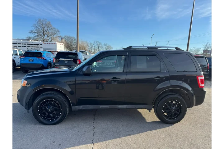 $6980 : 2011 Escape 4Dr Limited image 5