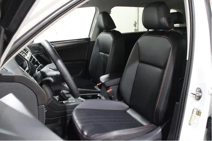 $27998 : Volkswagen Tiguan 2024 Wolfs image 5