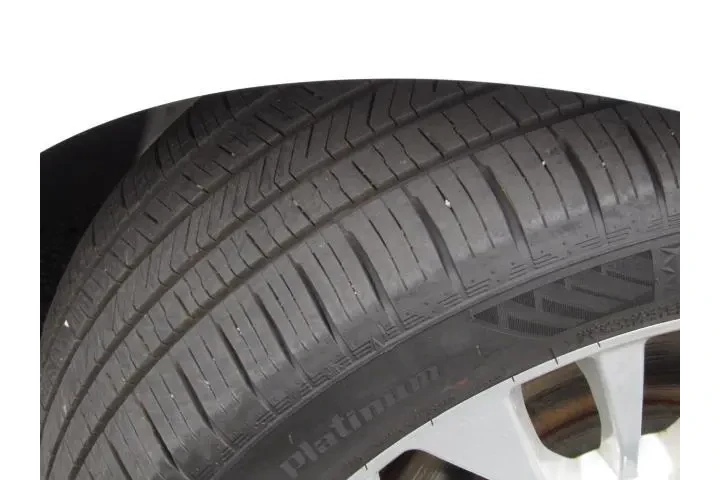 $12999 : Ford C-MAX Hybrid 2018 SE 4d image 6